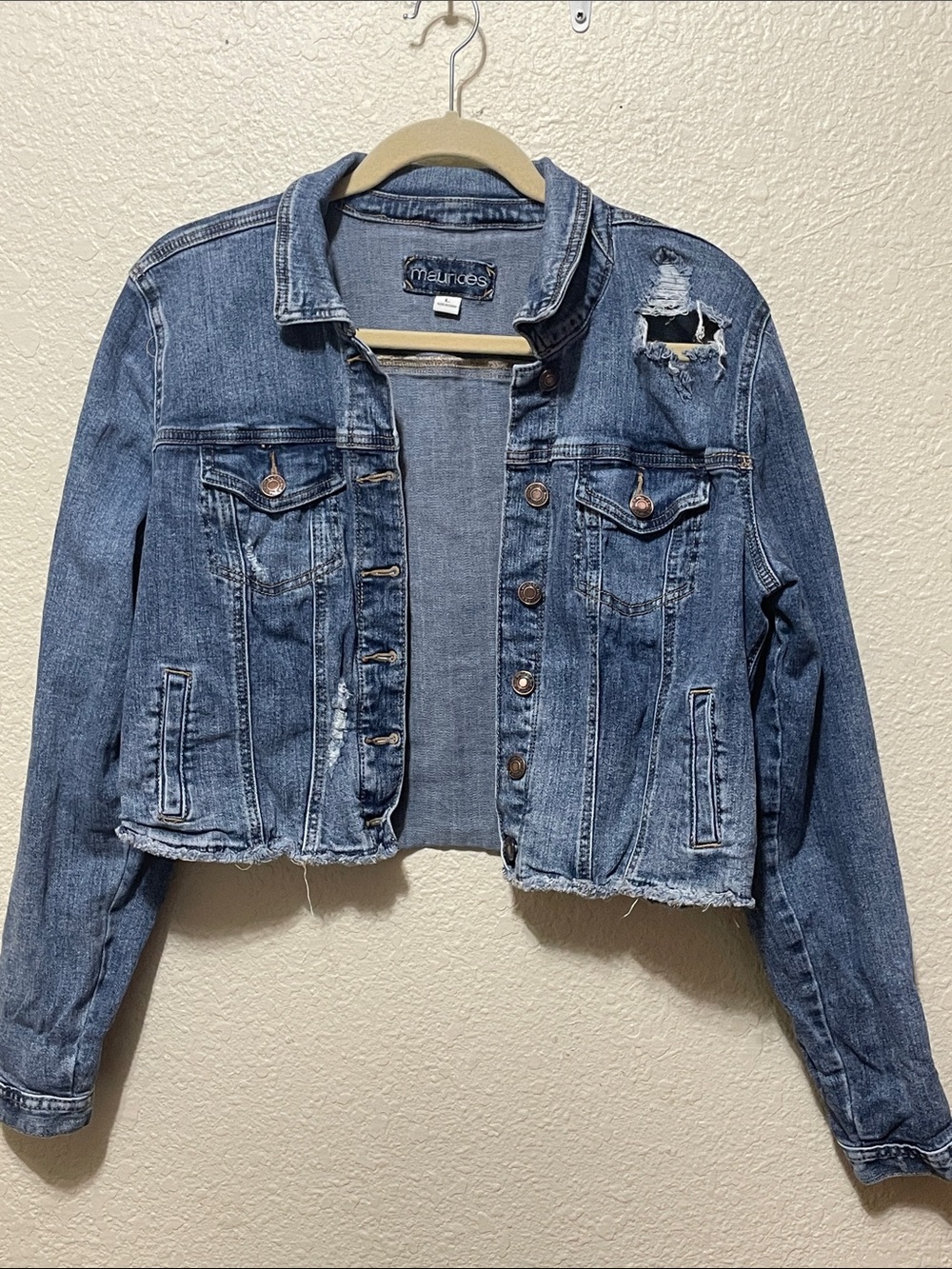 Maurices Blue Distressed Cropped Denim Jacket. Good Distressed Condition. Size L